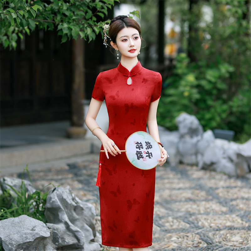 旗袍女大码胖mm小个子中长款2025新式改良复古中年女日常妈妈红色