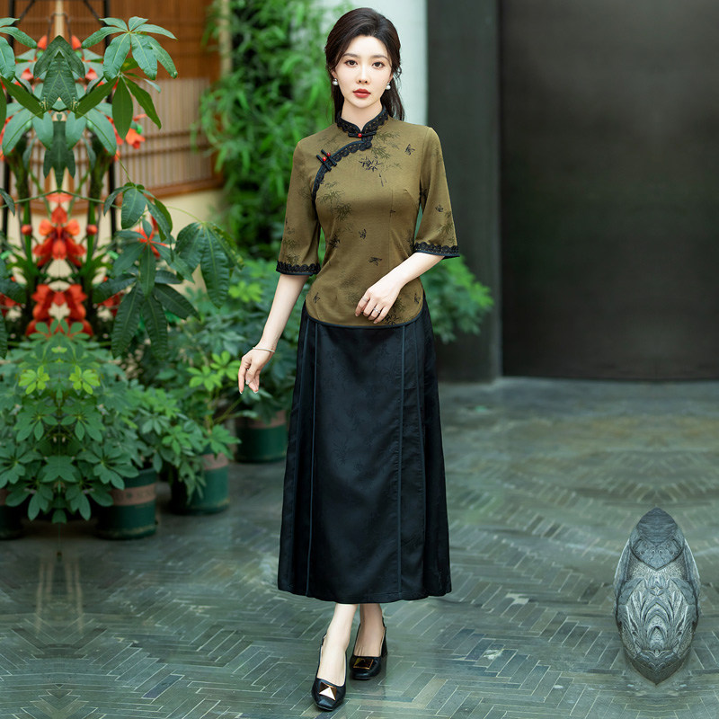 旗袍式小上衣复古改良汉服唐装中年女妈妈日常春秋七分袖短款上衣