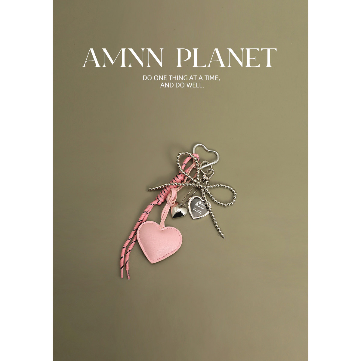 AMNN 可爱心银珠蝴蝶结包包挂件精致皮质爱心个性编织钥匙扣挂饰