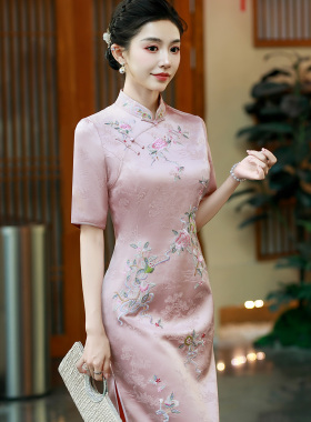 粉色中式婚礼妈妈装旗袍长款优雅绣花日常可穿大码喜婆婆婚宴礼服