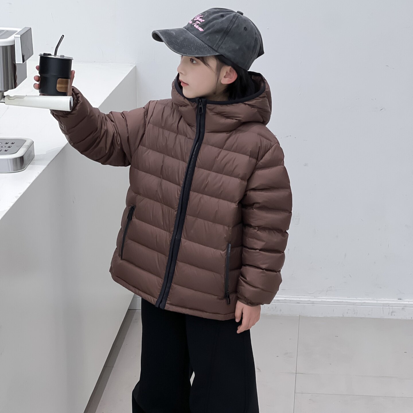 儿童轻薄90白鸭绒羽绒服2025冬季新款男童女童中大童洋气保暖外套