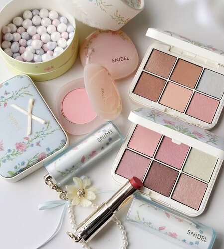 在途！日本SNIDEL  BEAUTY26春季五周年限定六色眼影口红腮红蜜粉