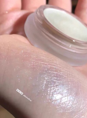 现货！Karima推荐 RMS Beauty Living Luminizer水光感高光膏细腻