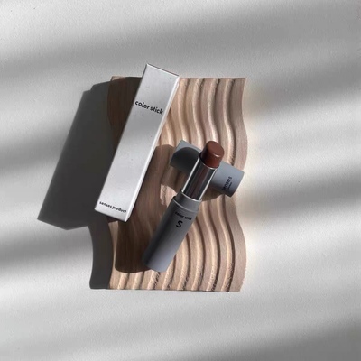 乌龙茶色唇膏sensesproduct