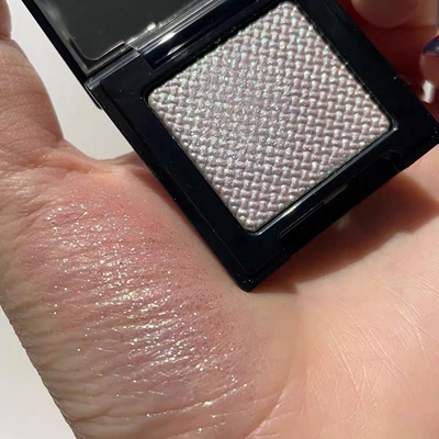 RAZZLE立体偏光眼影雅莉格丝