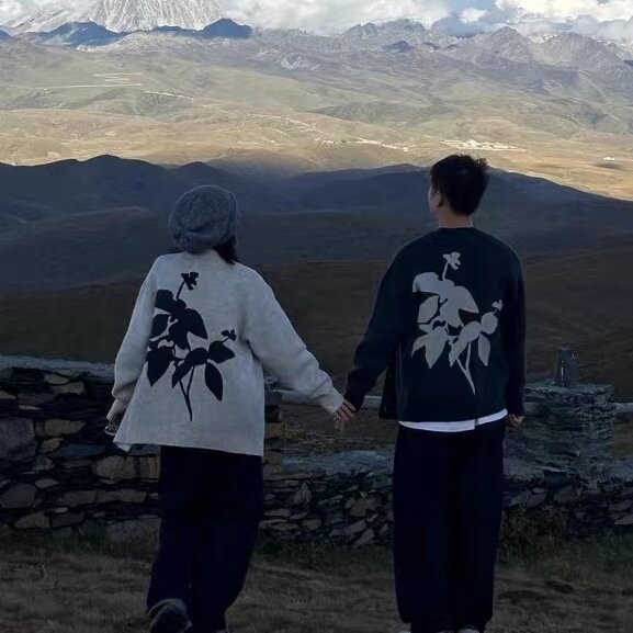男女同款款开衫毛衣外套V领花卉