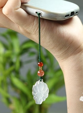 天然玉髓玛瑙九尾狐吊坠手机挂件