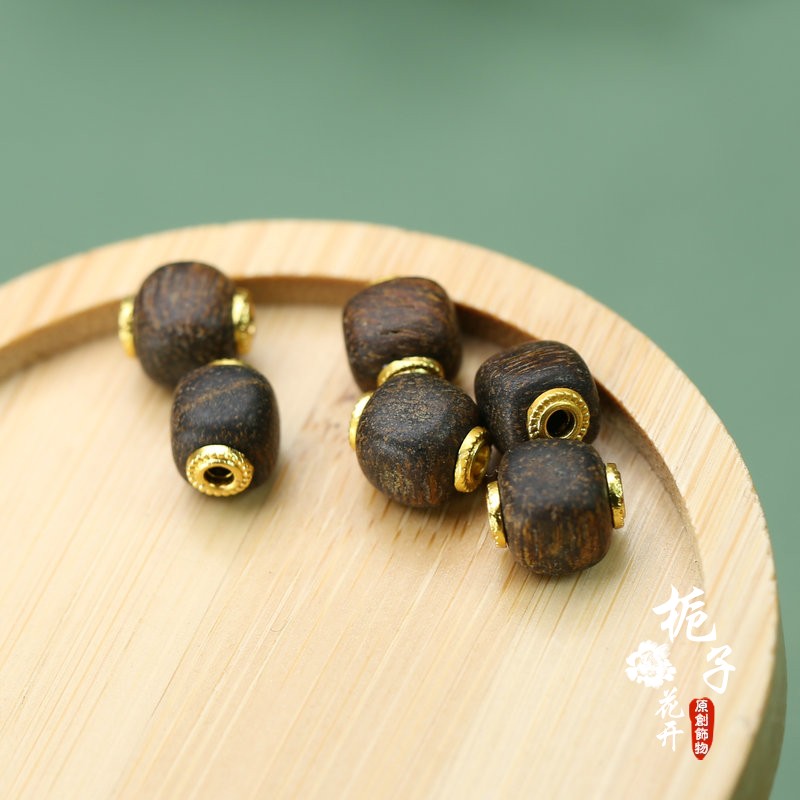 8-9mm沉香木桶珠天然镶孔1.5mm图片