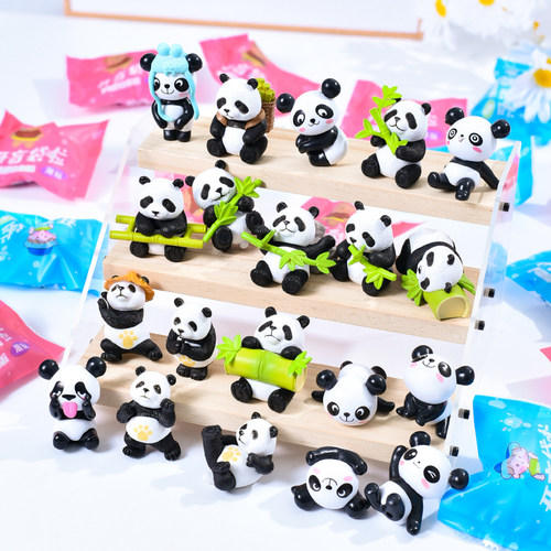 潮玩盲盒熊猫手办小玩具盲袋礼物