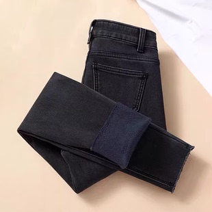 加绒小脚牛仔裤女装过冬保暖穿搭弹力紧身显瘦加厚搭配靴子的裤子