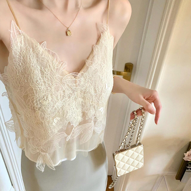 法式蕾丝吊带背心女纯欲风性感V领短款小吊带打底衫配开衫的内搭