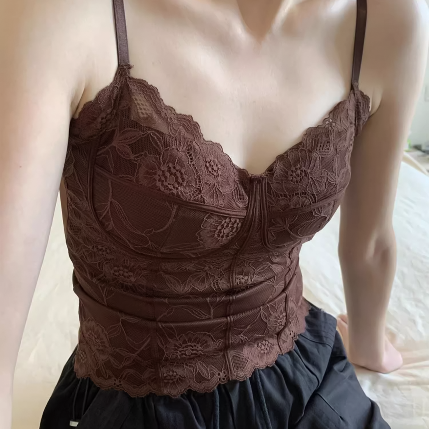 咖色蕾丝吊带背心女士带胸垫西装内搭打底衫超火鱼骨胸衣美背内衣