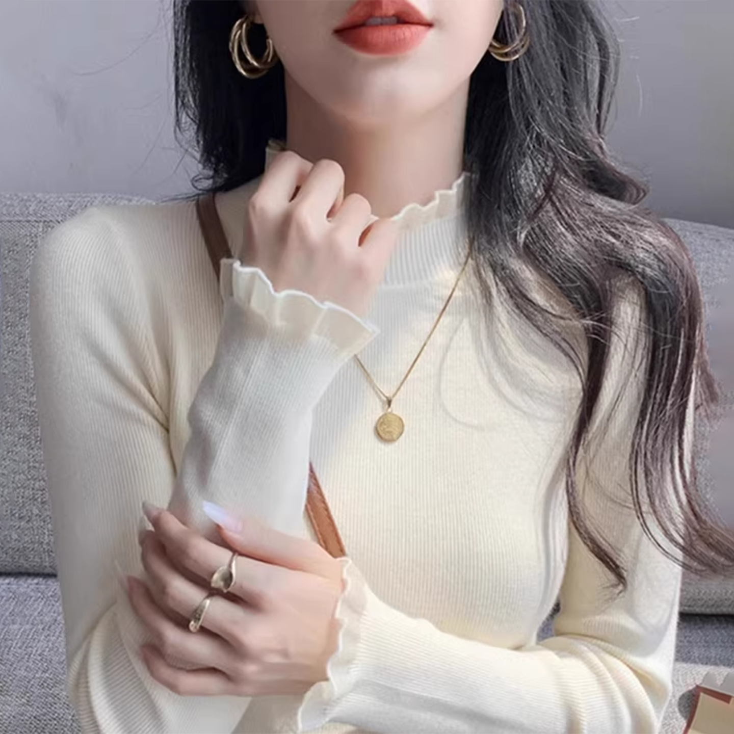 杏色蕾丝半高领长袖针织衫女秋冬新款气质温柔修身显瘦打底衫上衣