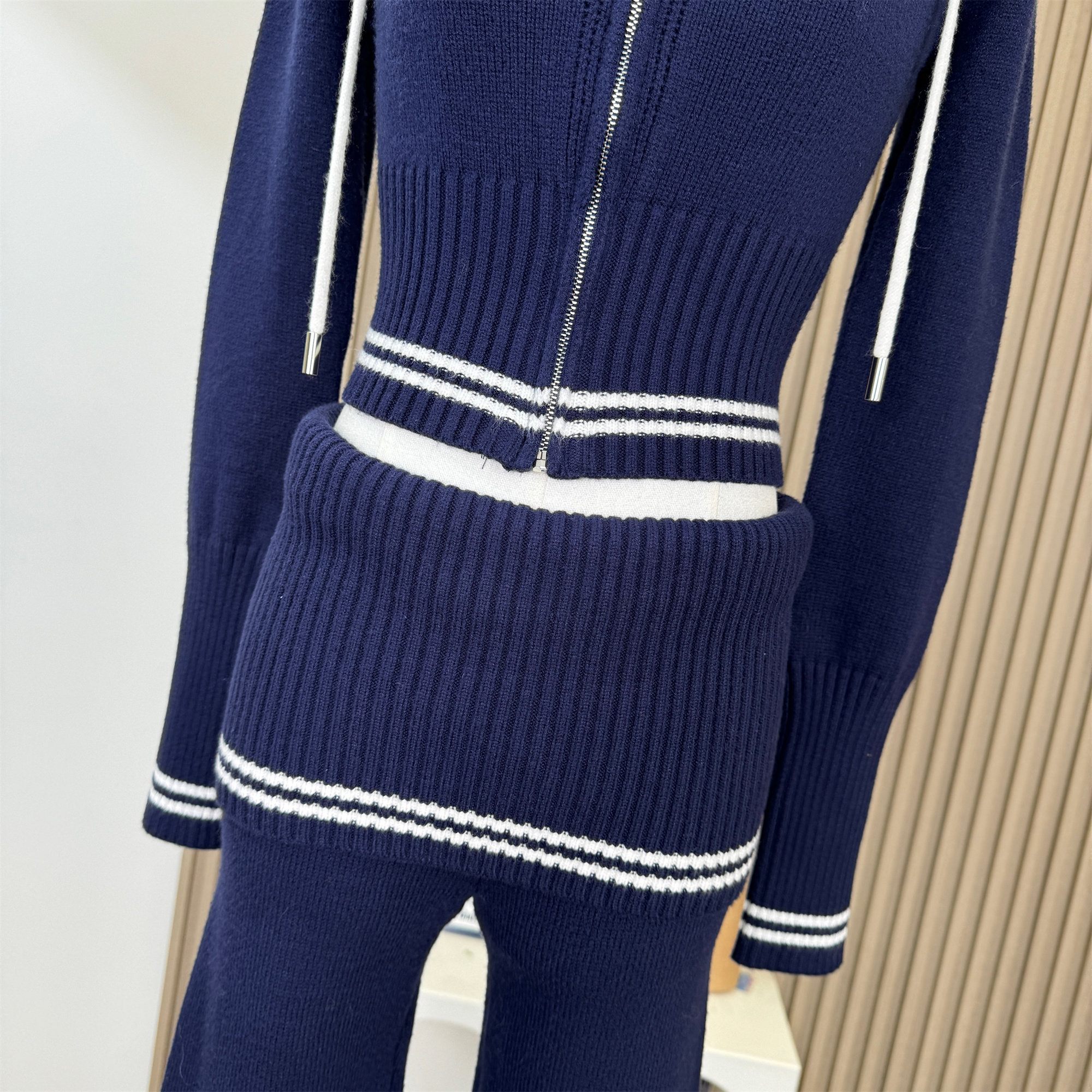 MIYOU 수제 미국 매력 섹시한 컬러 차단 지퍼 후드 긴팔 바지 여성을위한 슬림 스포츠 캐주얼 정장