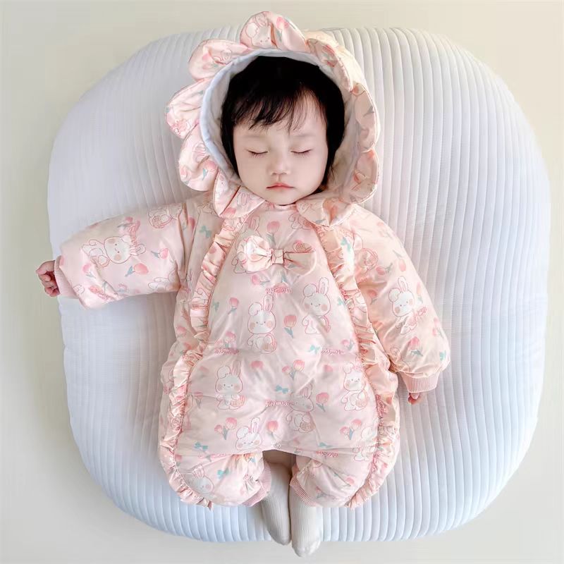 婴儿衣服冬装秋冬新生宝宝连体衣加绒保暖棉服外出新款哈衣冬季