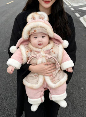 婴幼儿宝宝连体衣秋冬装可爱洋气爬爬服满月周岁棉衣外出加厚衣服