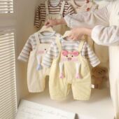 超萌套装 衣服女童春秋季 背带裤 卡通秋装 两件套 宝宝2026洋气新款