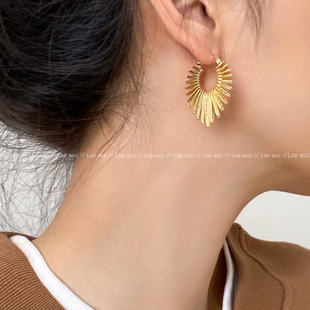 金色设计感烟花重工艺耳环女2025新款独特漂亮女人味耳扣夸张耳饰