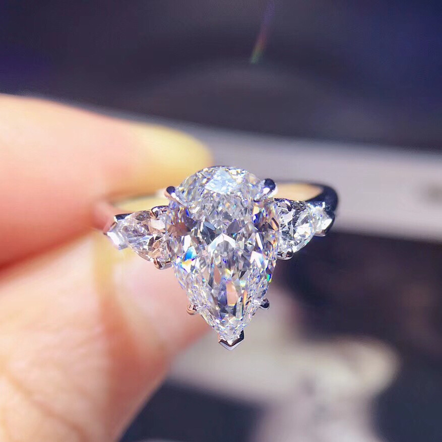 福大生 白18K金70分水滴形钻戒梨形异形裸钻定制 订婚结婚戒指