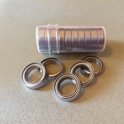 深沟球薄壁滚动微小型轴承6700/6701/6702/6703/6704/6705/6706ZZ