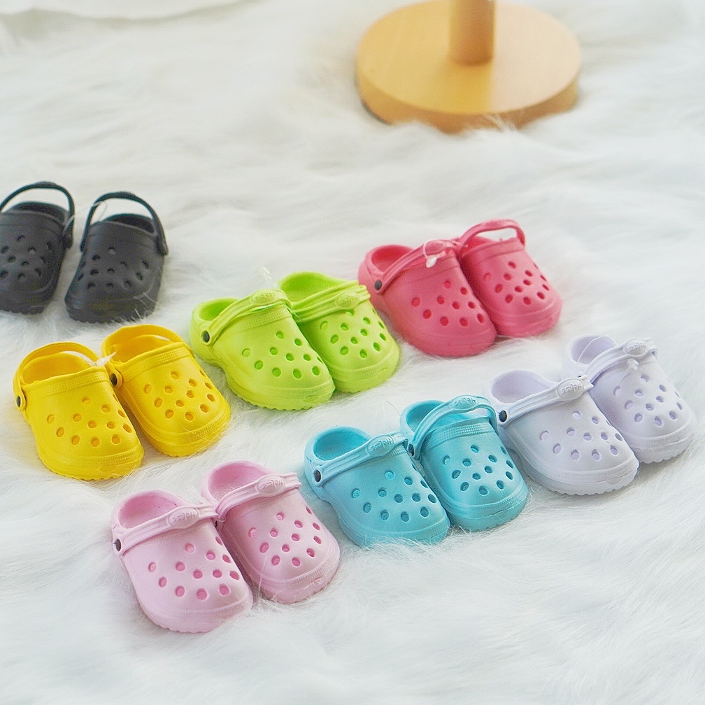 韩国ins宠物猫咪狗狗迷你洞洞鞋