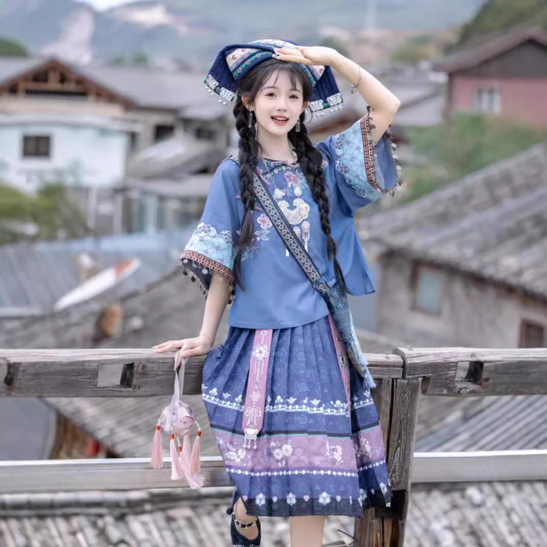 汉服女蓝染歌谣苗疆异域风刺绣斜民族服装/舞台装