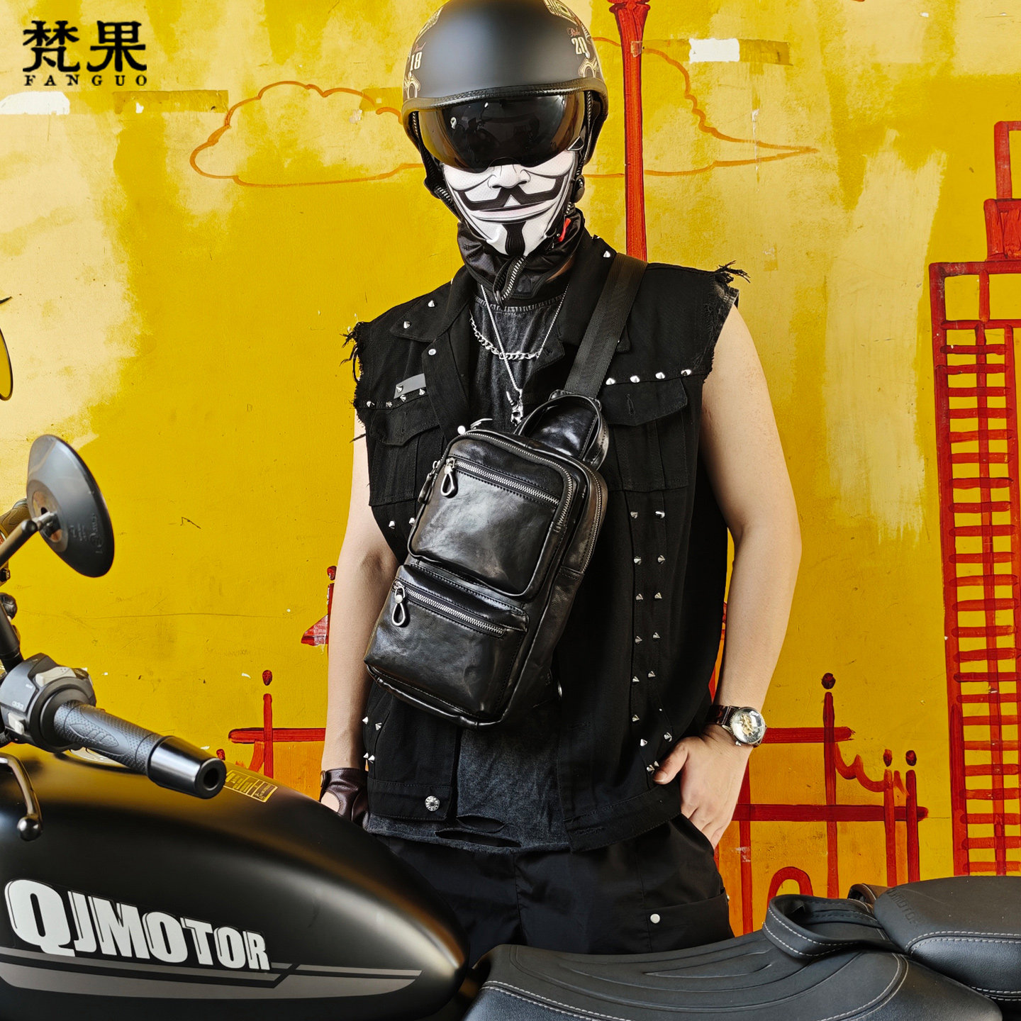 男士真皮骑士胸包大容量植鞣牛皮斜挎包机能复古斜肩背包潮牌男包