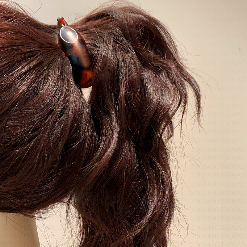 气质马尾香蕉夹竖夹女2025新款发夹高级感扭扭夹中等发量发卡发饰