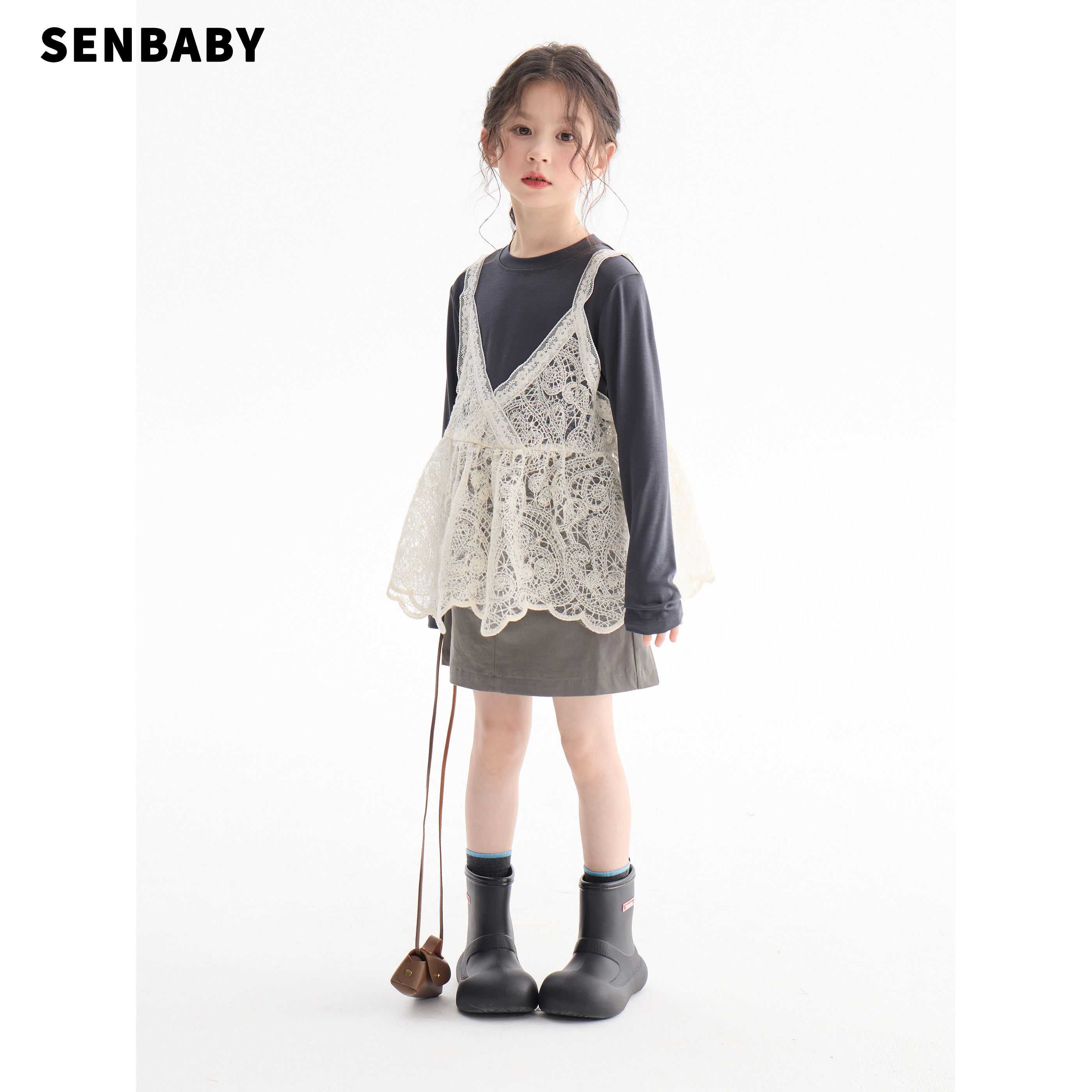 senbaby童装春夏新款女童长袖内搭T恤＋吊带蕾丝上衣裙两件套