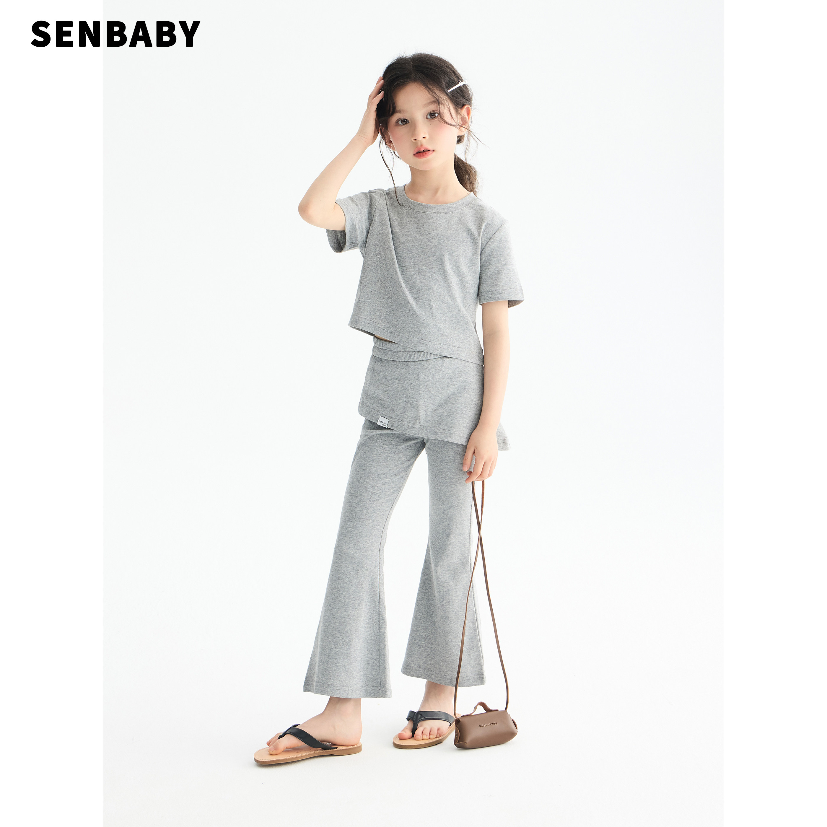 senbaby童装女童洋气两件套儿童夏季灰色短袖修身9分喇叭裤套装
