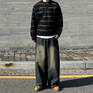 宅男社老钱风条纹圆领毛衣男冬季保暖宽松针织衫韩系日常通勤穿搭