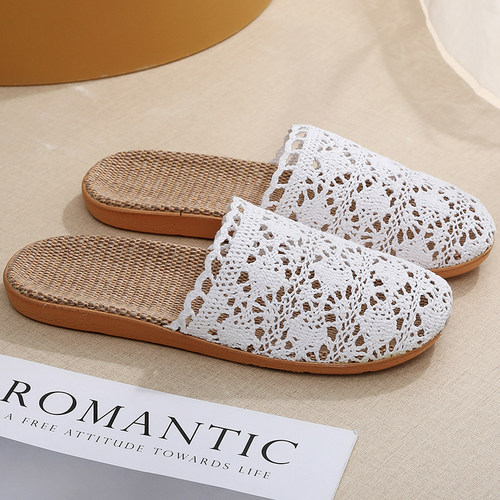 居家蕾丝室内防滑新款静音木地板