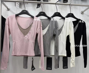 2026春季新款纯欲假两件V领长袖T恤女性感撞色修身显瘦上衣潮