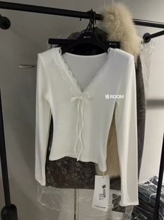 2026春季新款韩版V领蕾丝拼接系带长袖修身打底T恤上衣女