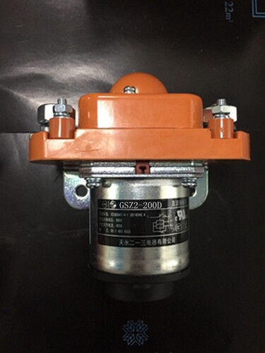 原装正品天水二一三单极直流接触器GSZ2-200D DC48V DC24V DC12V