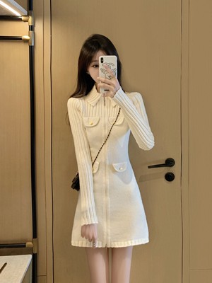 白色针织修身显瘦内搭打底裙