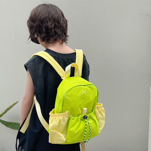 韩国儿童背包，妇女旅行轻便工作防水通勤运动包，登山包，折叠书