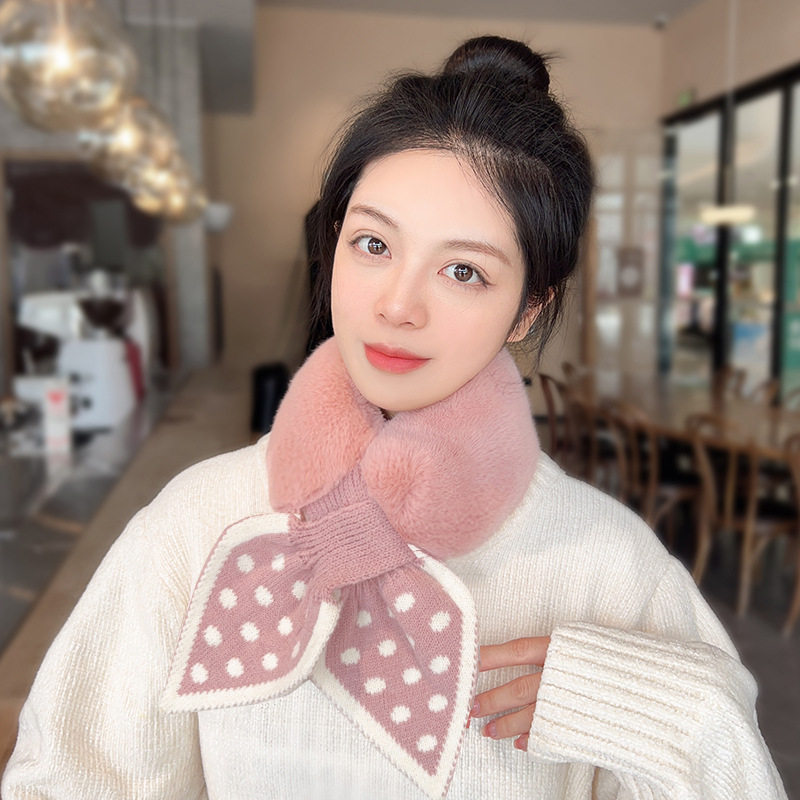 围脖女款2024新款冬毛绒围巾百搭保暖交叉护颈椎仿獭兔毛毛领脖套