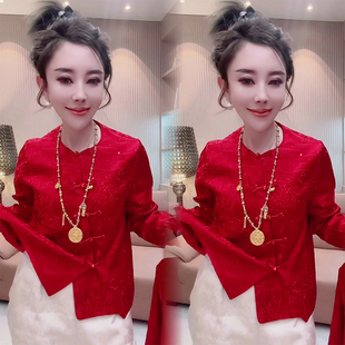 新中式国风盘扣衬衫女2026春季新款圆领长袖宽松遮肚红色提花上衣