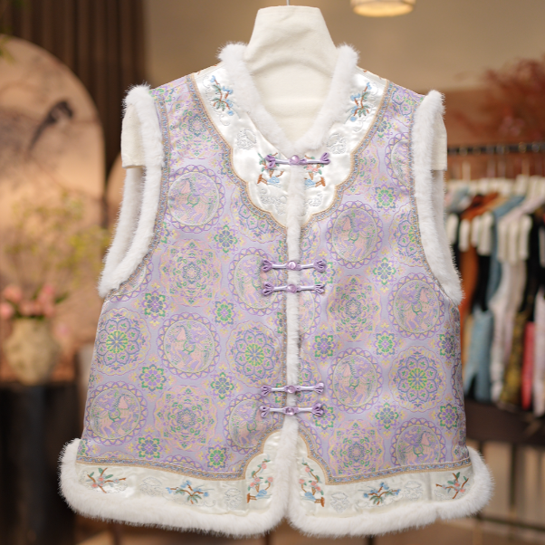 【马上暴富-加棉马甲】新款圆领绣花气质高定加棉马甲6567