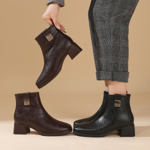 2025秋冬真皮妈妈鞋短靴子加绒保暖舒适女鞋防滑软底中年女士皮鞋