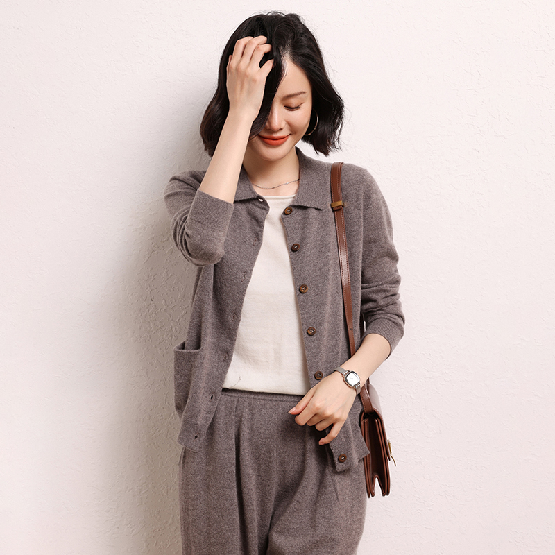 纯山羊绒POLO领气质百搭针织开衫