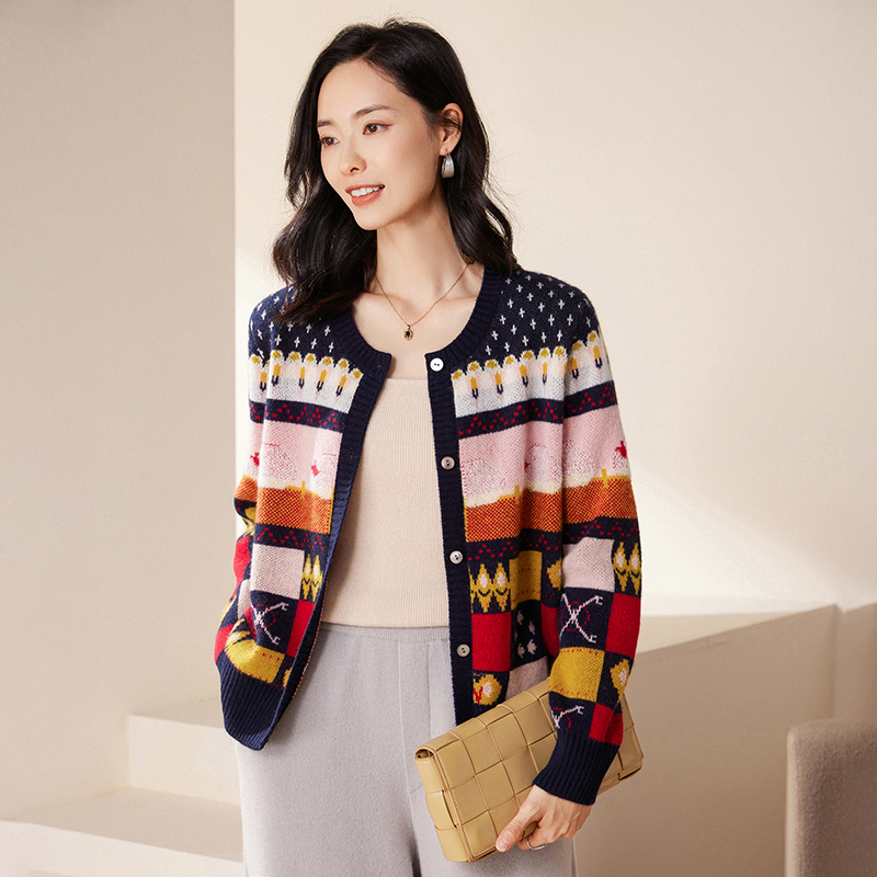 100%山羊绒圆领长袖拼接提花开衫