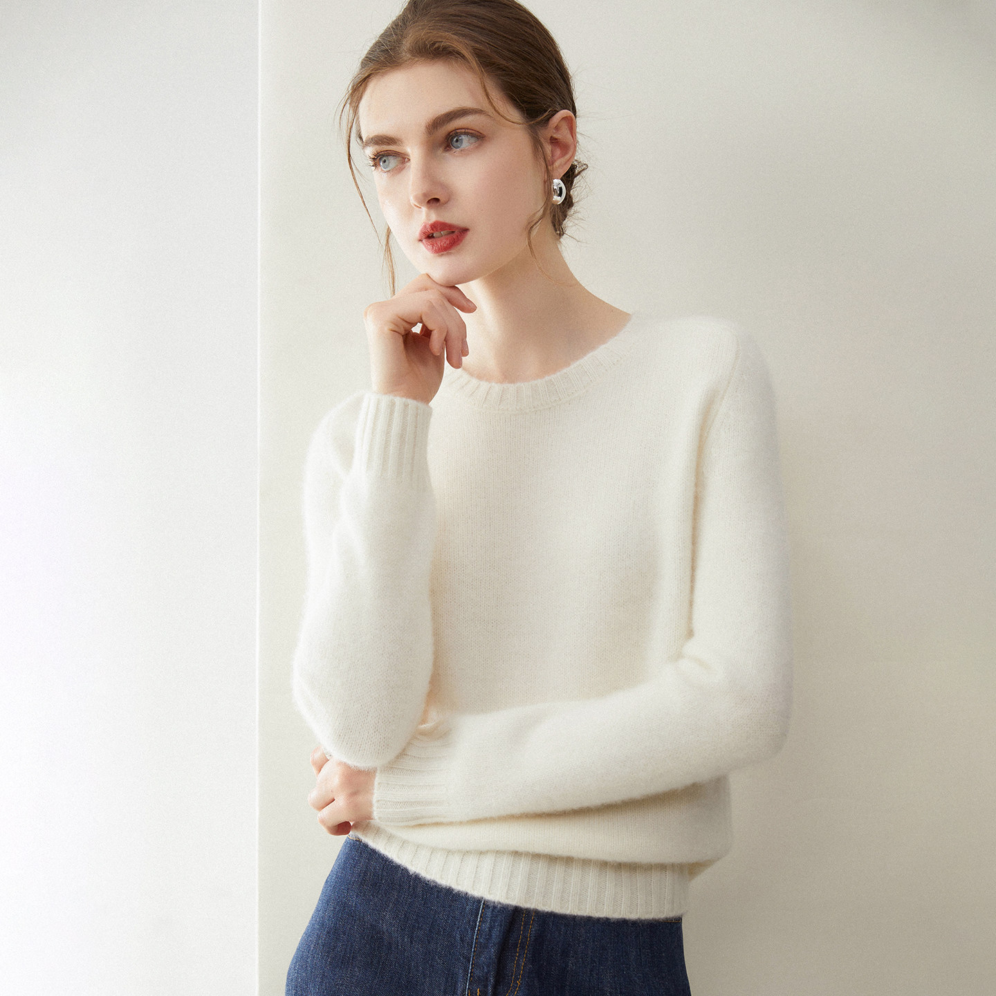 秋冬新款100%纯山羊绒衫女圆领套头针织衫宽松打底衫加厚毛衣内搭,女装/女士精品,羊绒衫,淘宝优惠券,粉丝福利购,淘宝优惠卷