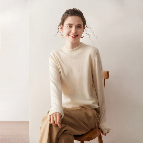 2025秋冬新款100山羊绒衫女半高领柔软蓬松长袖套头针织打底衫潮