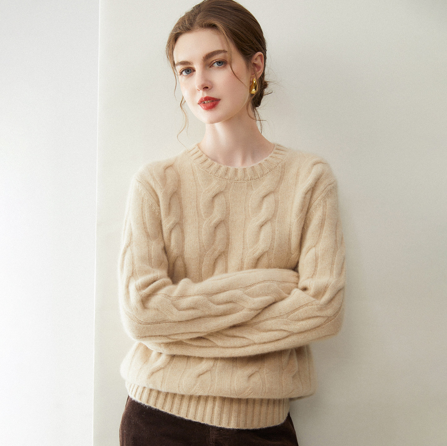 秋冬新款100%纯山羊绒衫女圆领针织衫宽松加厚毛衣打底衫套头内搭,女装/女士精品,羊绒衫,淘宝优惠券,粉丝福利购,淘宝优惠卷