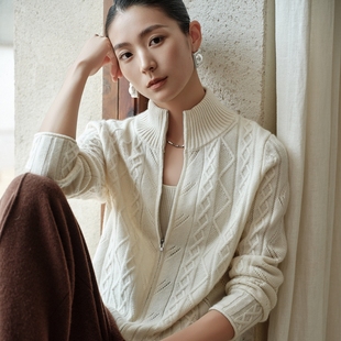 25秋冬新款 女半高领拉链重工加厚宽松百搭针织外套 100%山羊绒开衫