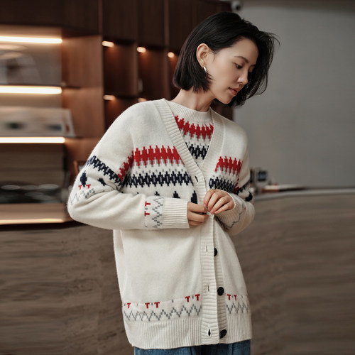 25秋冬新款100纯山羊绒开衫女V领费尔岛提花加厚宽松针织外套上衣