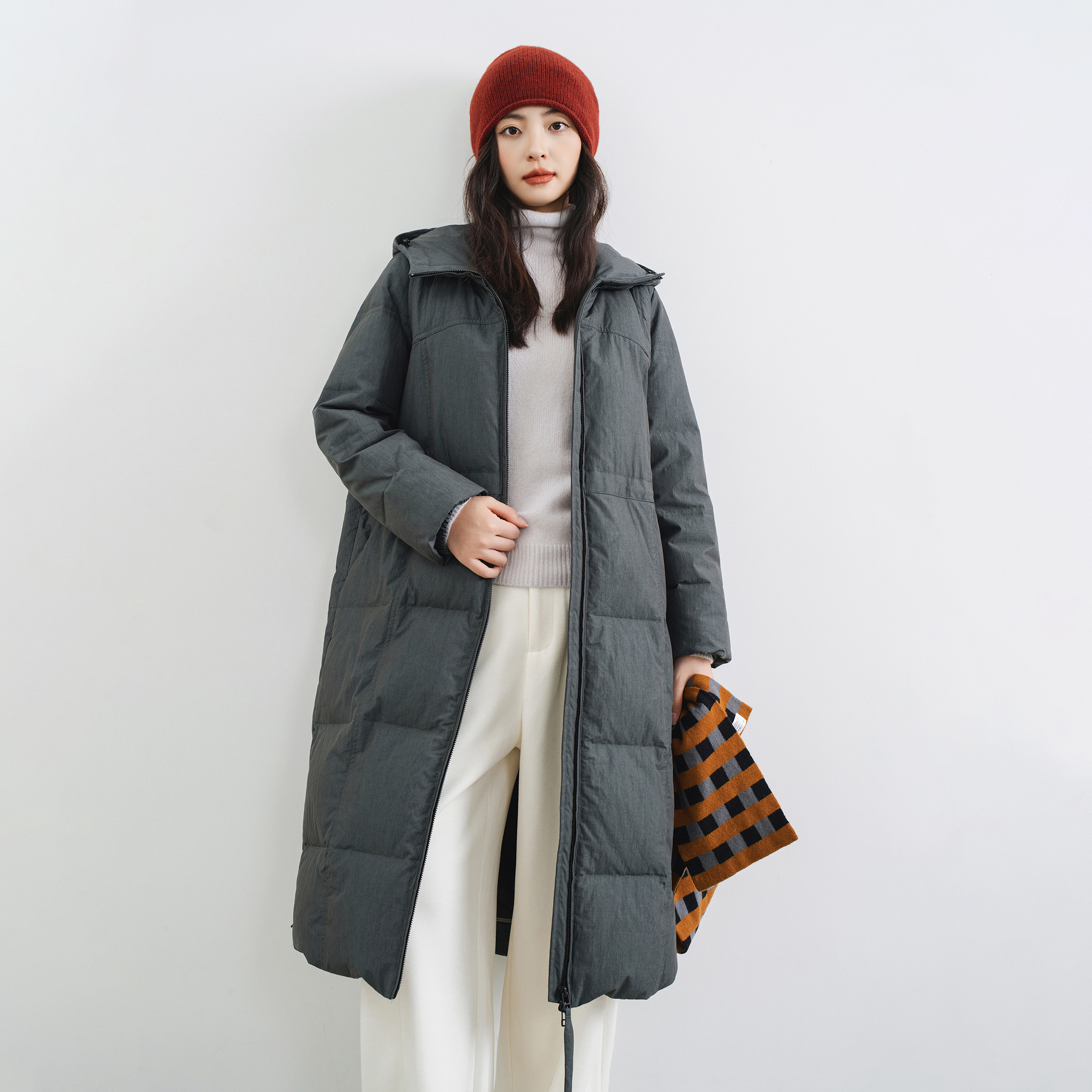 棉锦混纺深绿灰长款鹅绒服