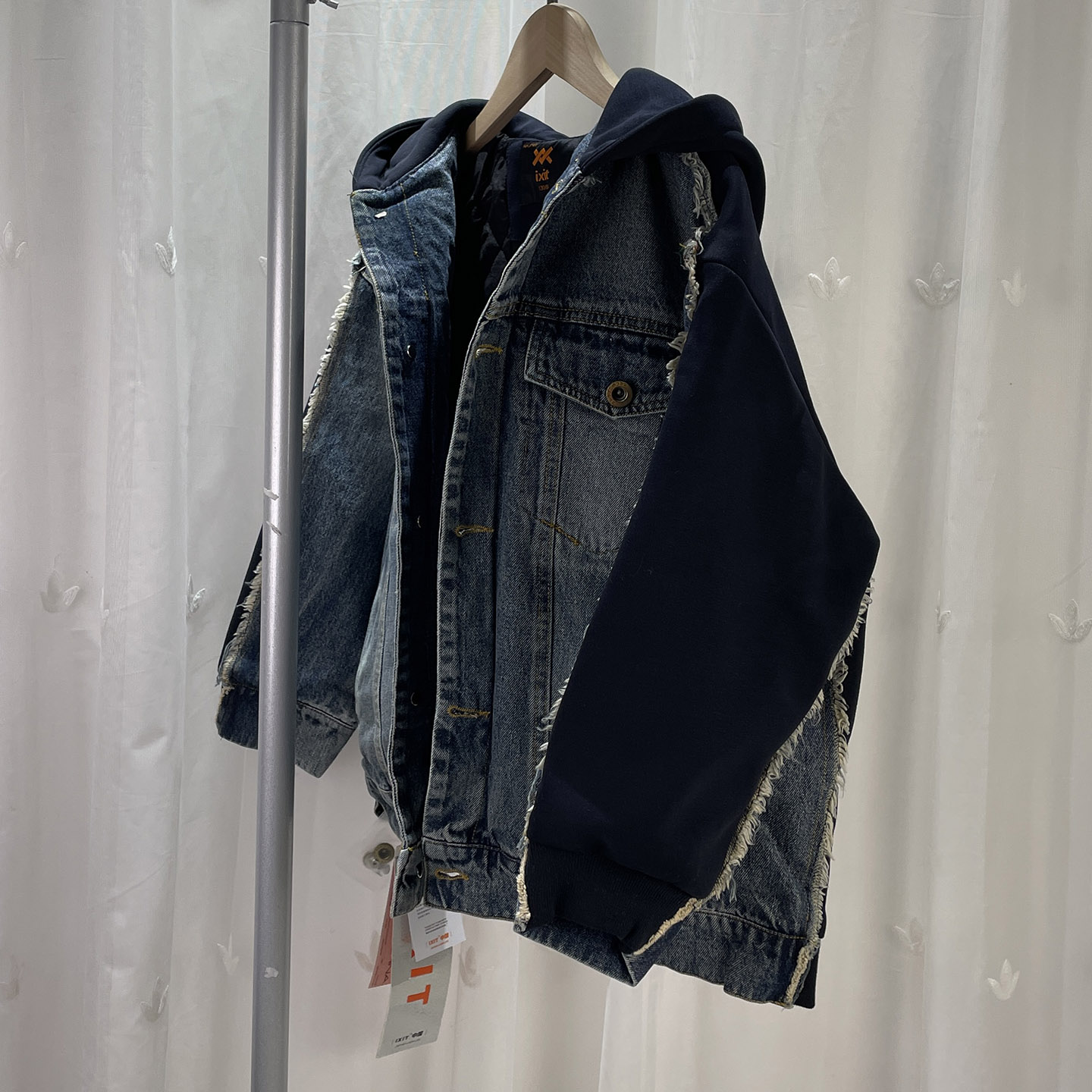 I 品牌撤柜童装大童男女童夹棉拼接连帽厚外套儿童秋冬个性牛仔衣